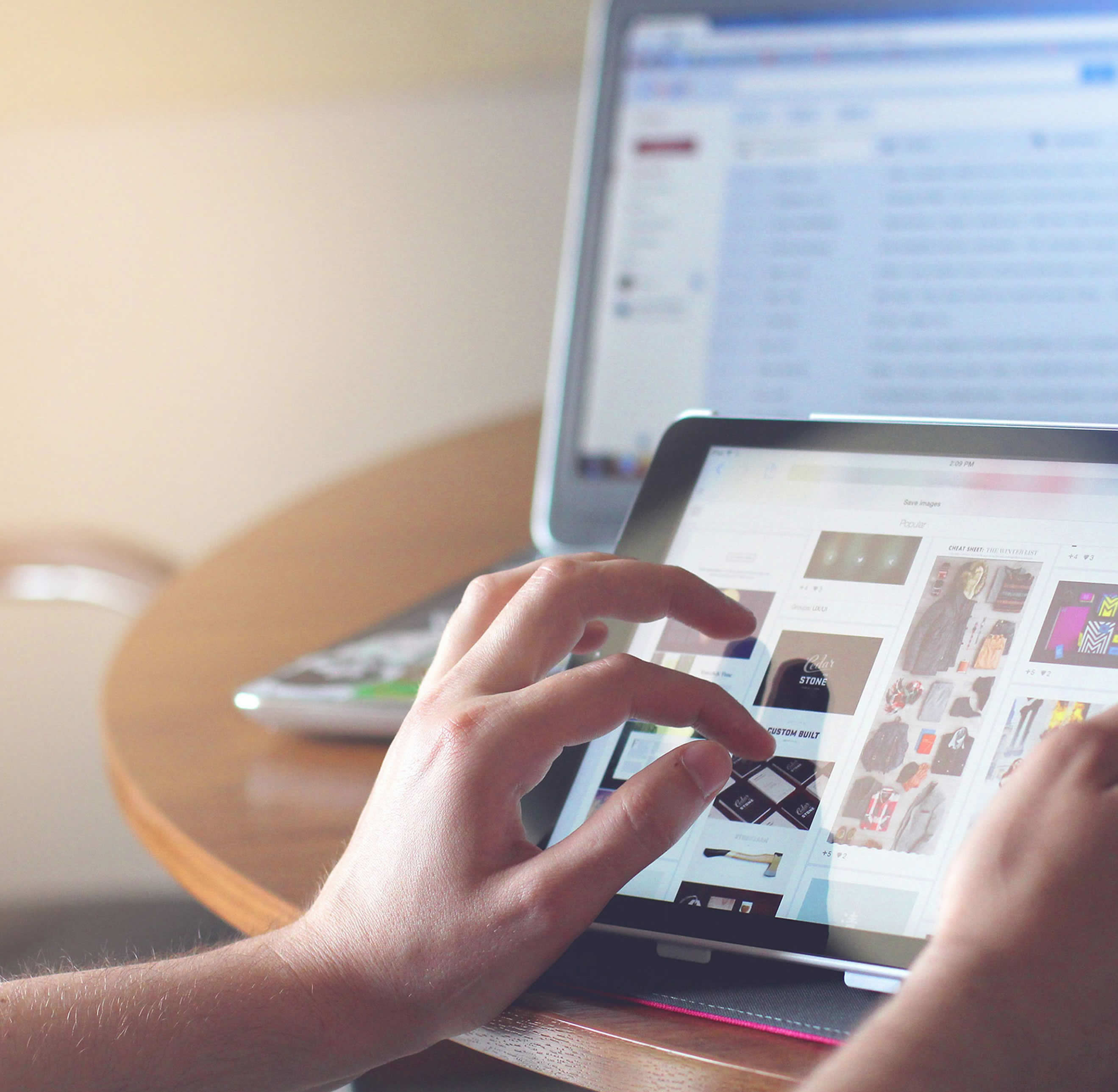 Relations avec l’agence de communication digitale